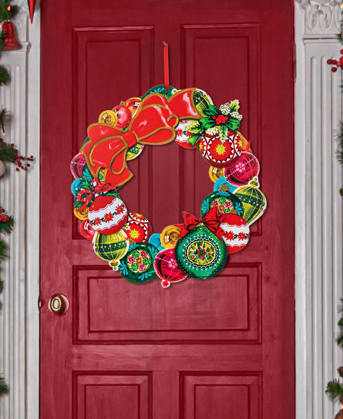 Wooden Wreath Vintage-Like Ornament