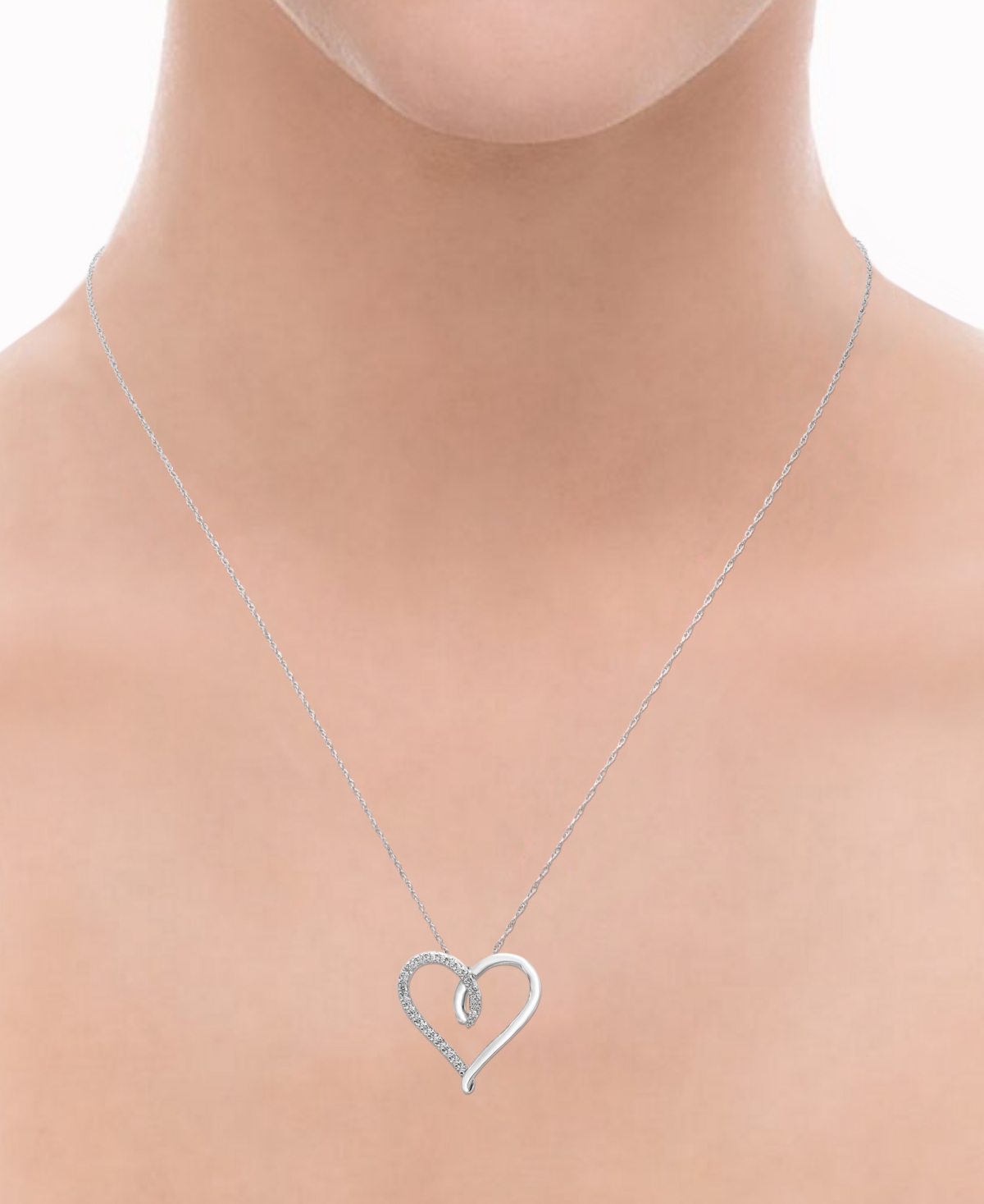 MACY'S DIAMOND OPEN HEART 18" PENDANT NECKLACE (1/5 CT. T.W.) IN 14K WHITE GOLD 