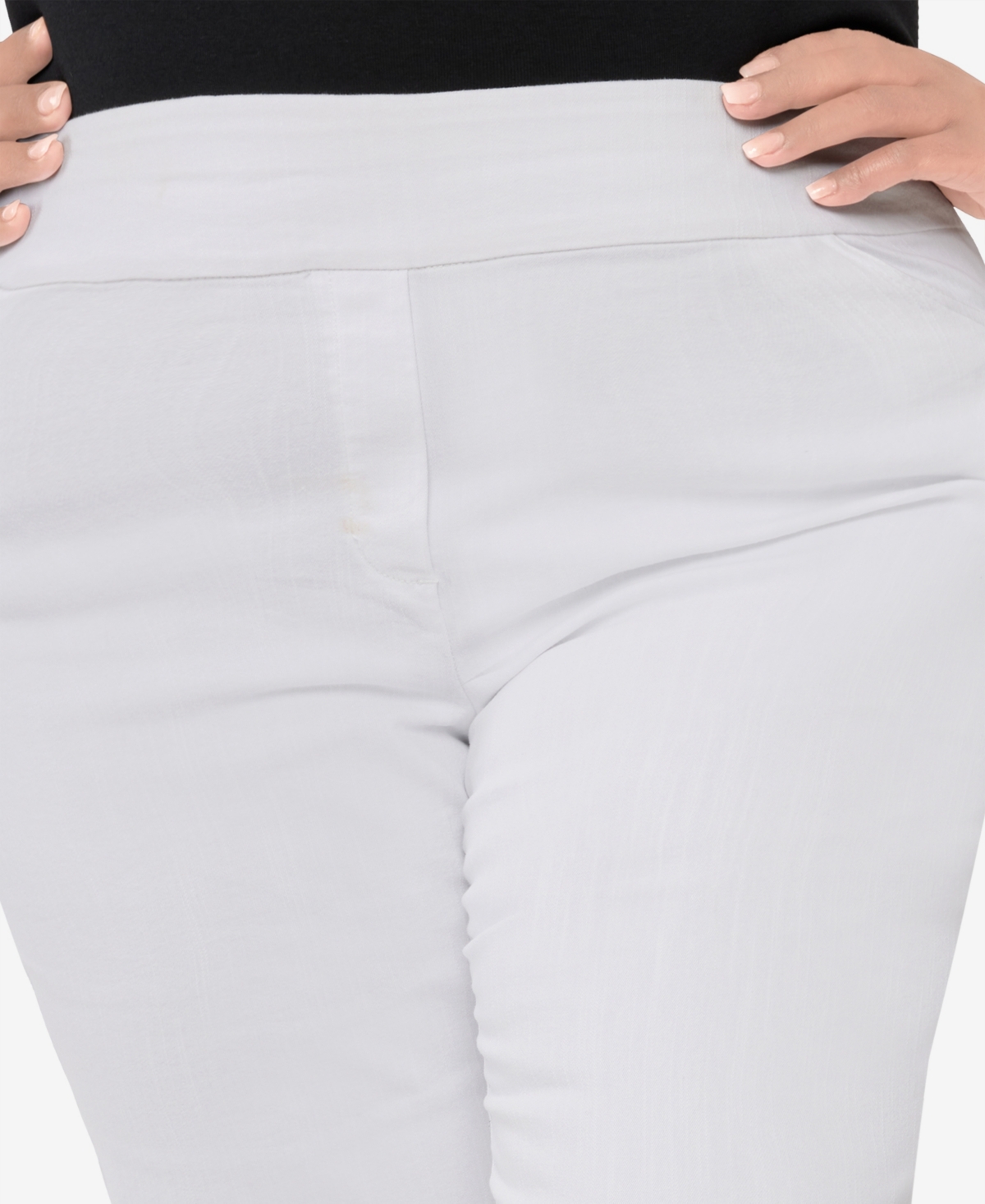 Alfred Dunner Plus Size Super Stretch Mid-rise Short Length Denim Pants In White