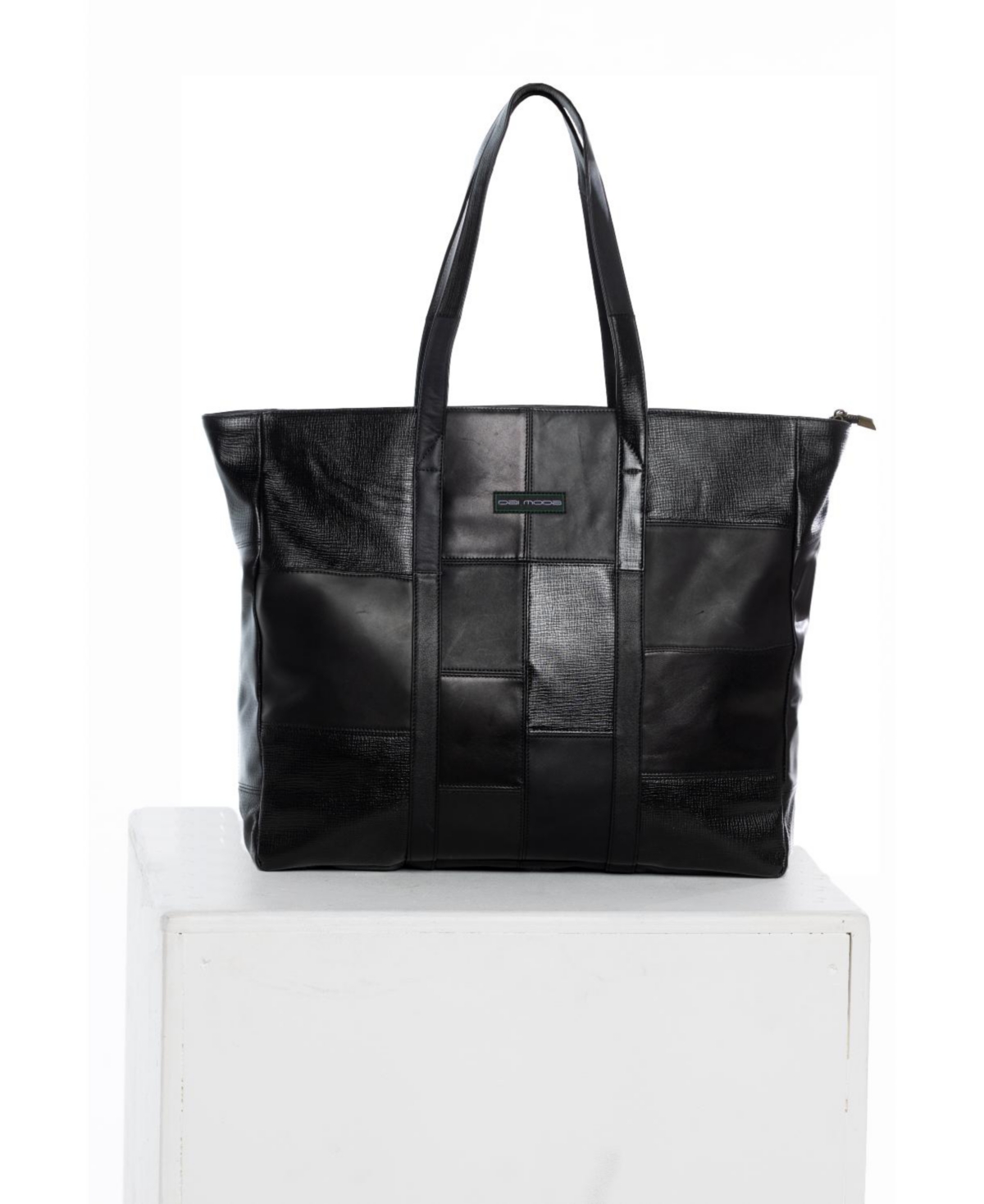 Grande Tote Bag (Reclaimed Leather) - Black