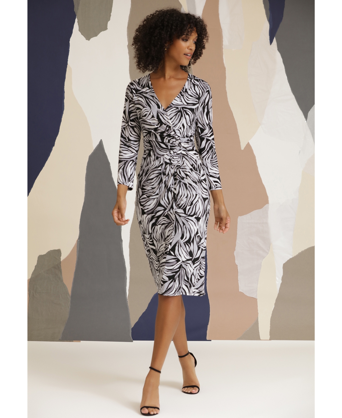 Maggy London Women's Long-Sleeve Twist-Front Dress -Light Grey