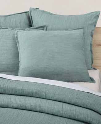 South Seas Sham, Standard