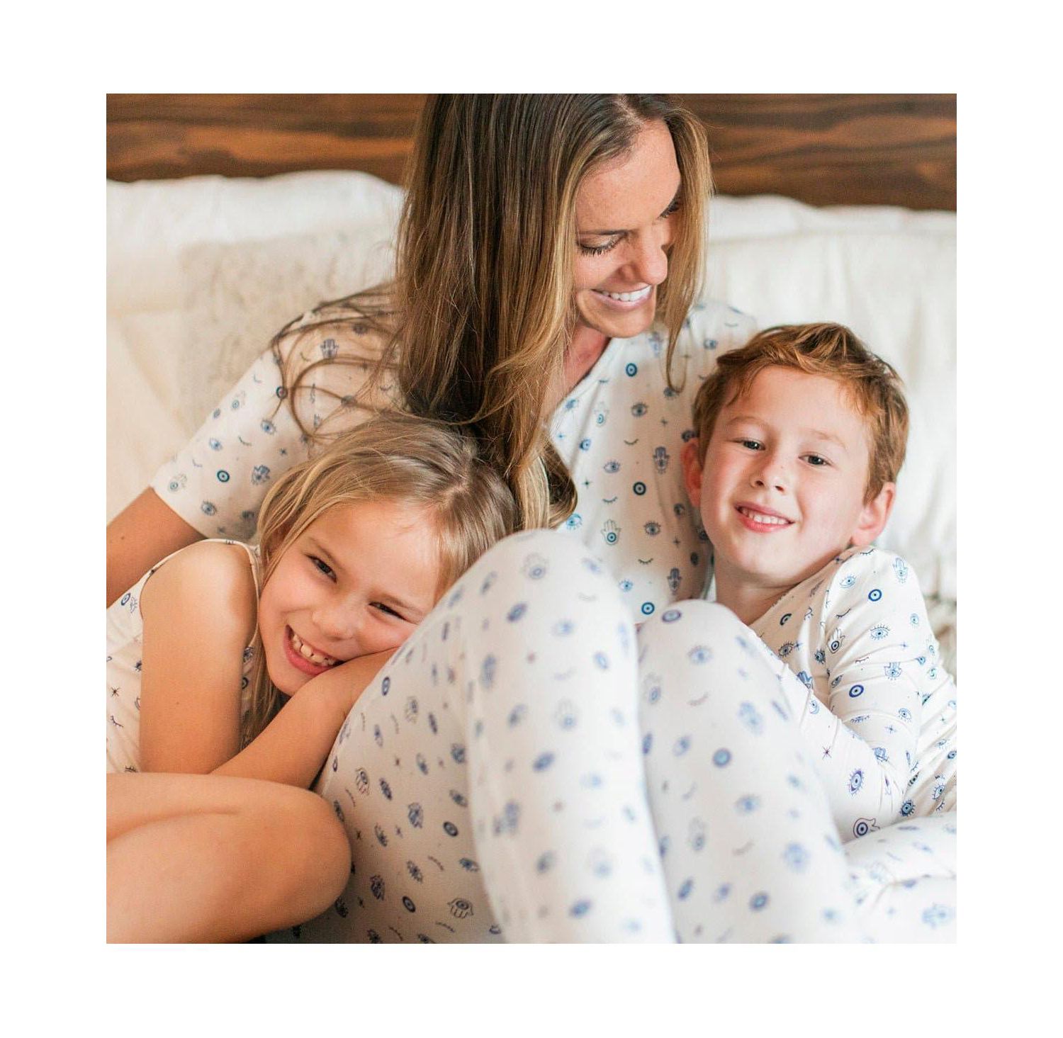 Women's The Eye Set of 2 Piece Pajamas