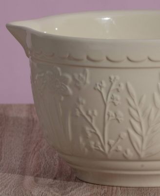 in the Meadow 2 Quart Batter Bowl