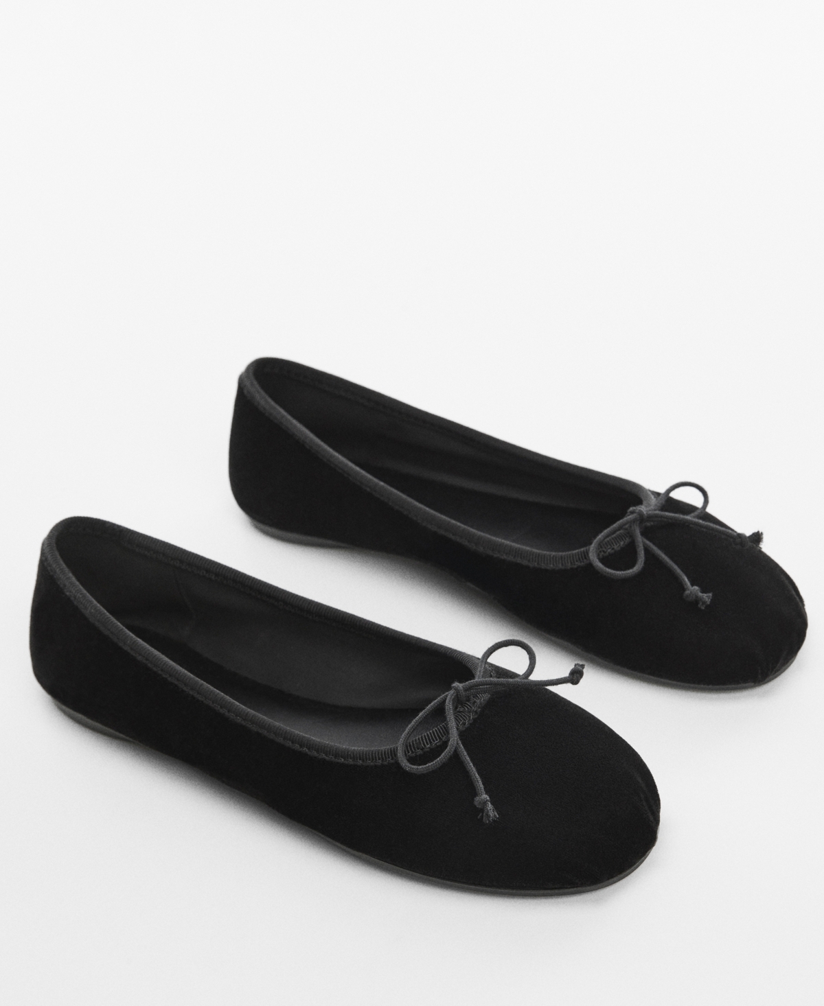 Women's Velvet Bow Ballerina Shoes - Black