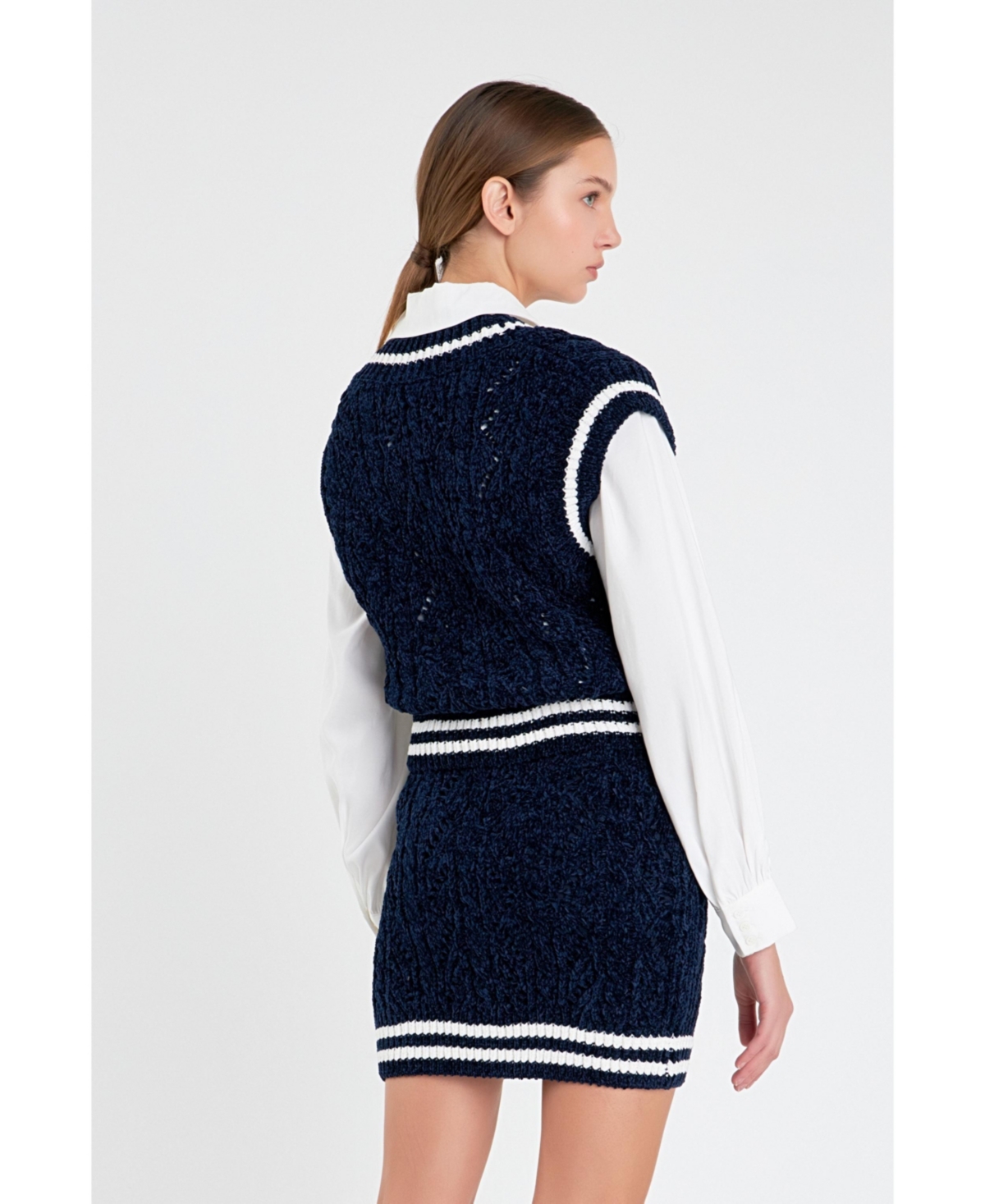 Women's Chenille Contrast Vest -white