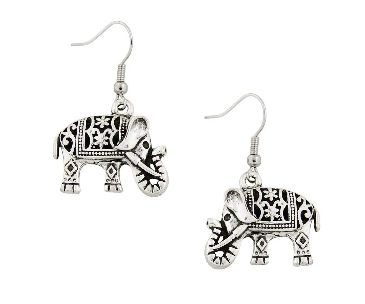 Vintage like Boho Hoop Earrings - Silver