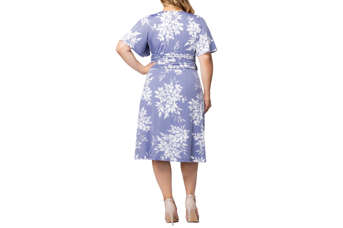 Kiyonna Plus Size Mon Cherie Floral Lace Cocktail Dress