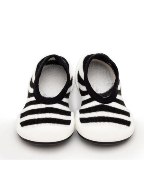 Обувь Komuello Girl First Walk Sock Shoes Flat Black Stripe для мальчиков-малышей, цвет: Чёрный