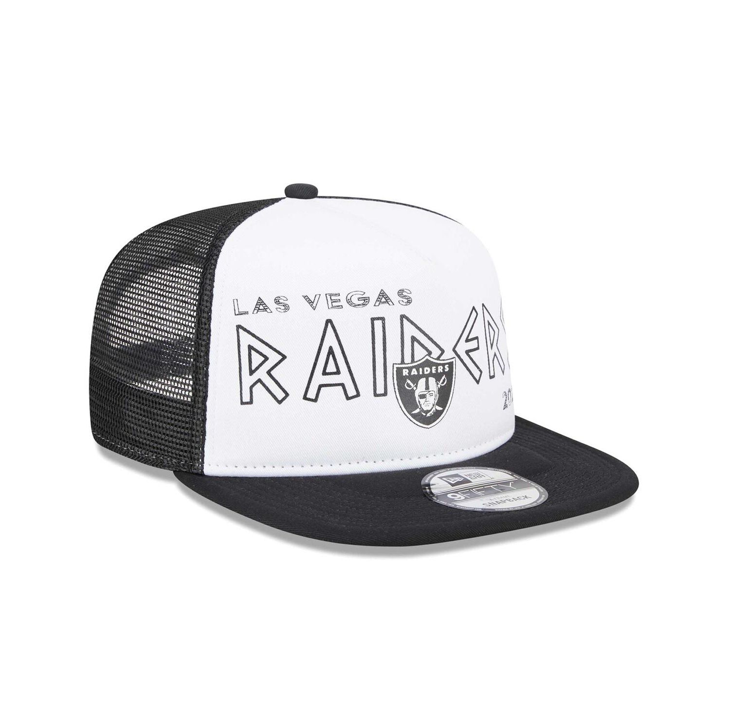 Men's White, Black Las Vegas Raiders Banger 9FIFTY Trucker Snapback Hat