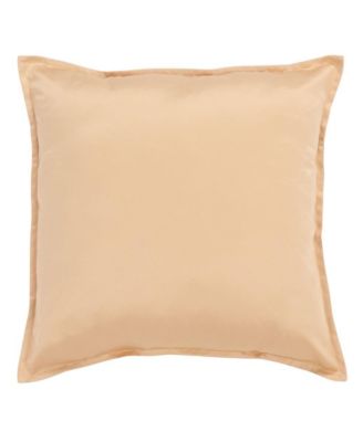 Erna 18" x 18" Pillow