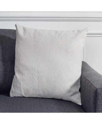 Brylie 18" x 18" Pillow