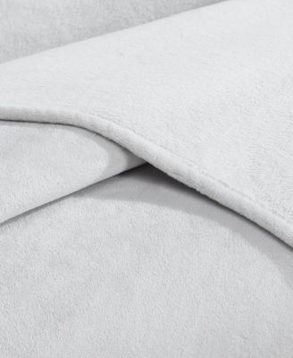 Core Plush Solid Blanket, King