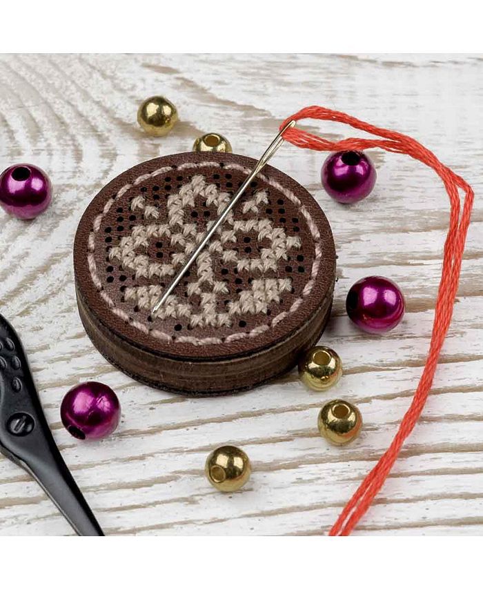 Wonderland Crafts needle holder making kit Pincushion Macy's