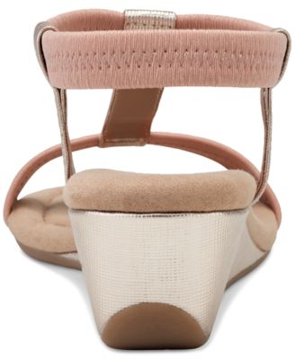 Women's Step N Flex Voyage Wedge Sandals