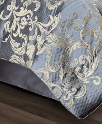 Dicaprio 4 Pc. Comforter Set, California King