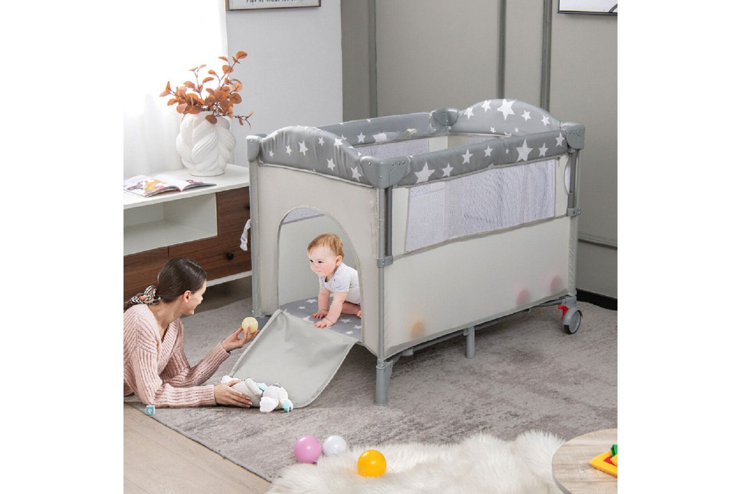 Portable Baby Bassinet with Diaper Changer, Bedside Sleeper and Changing Station