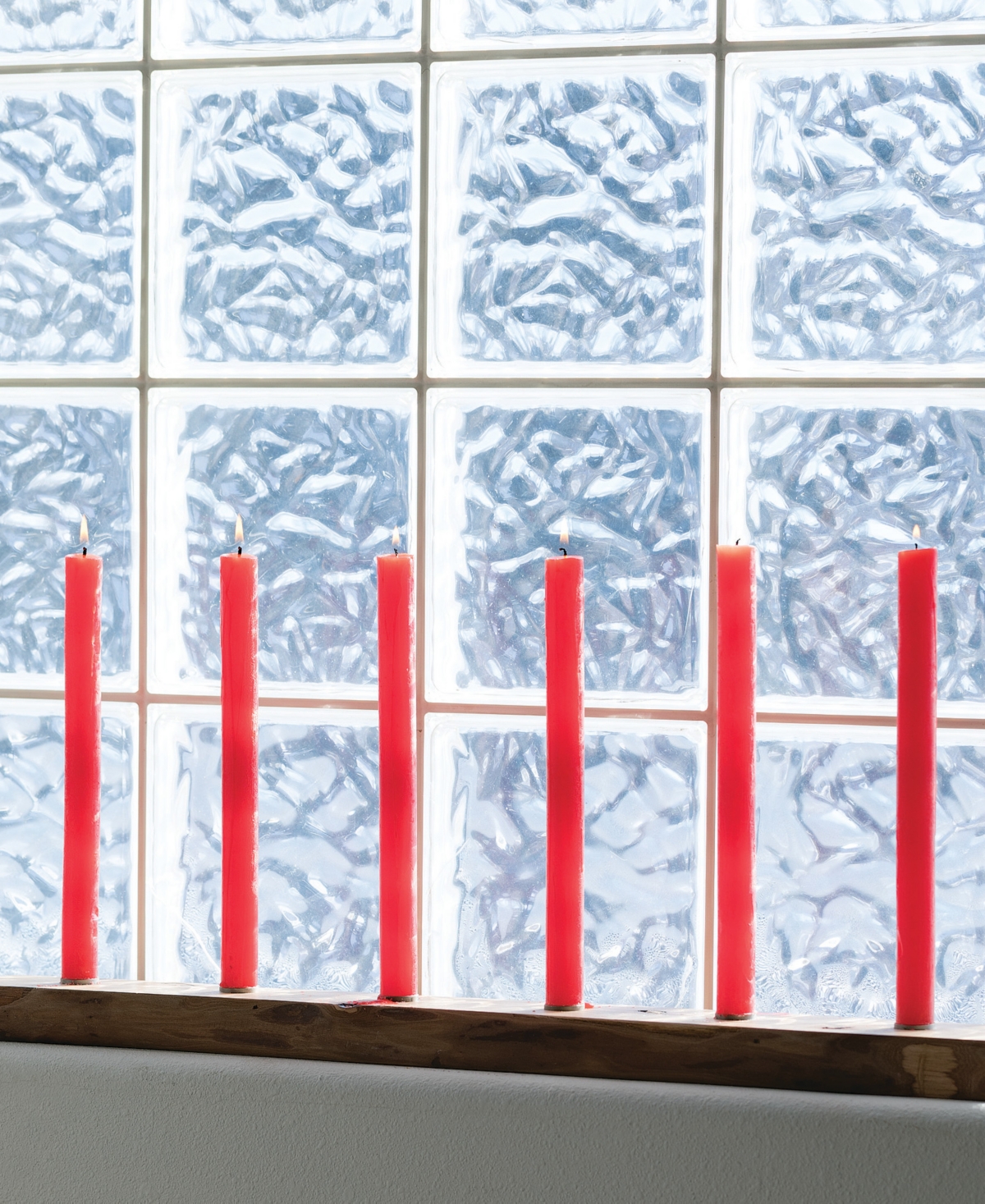 Vance Kitira Timber Taper, Set of 6