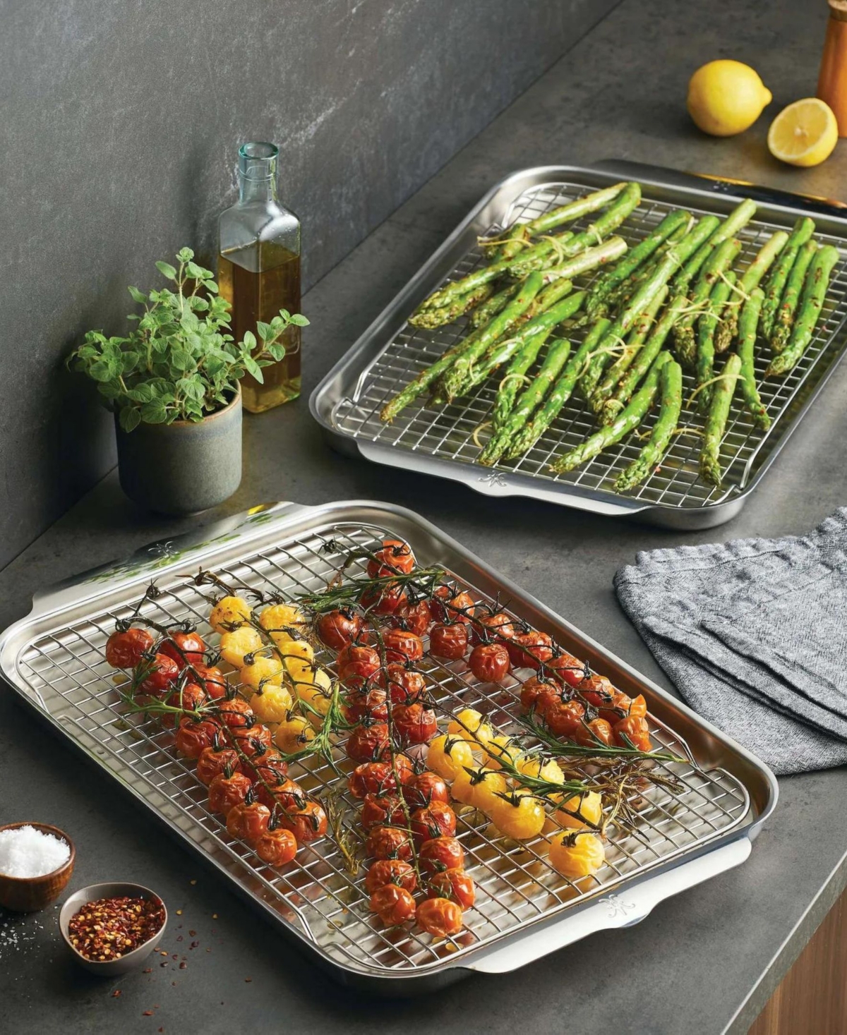 Shop Hestan Provisions Oven Bond Try-ply, 4-piece Set, 2 Half Sheet Pans With 2 Racks In Stainless Steel