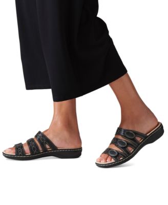 Leisa Cacti Q Triple Strap Slide Sandals