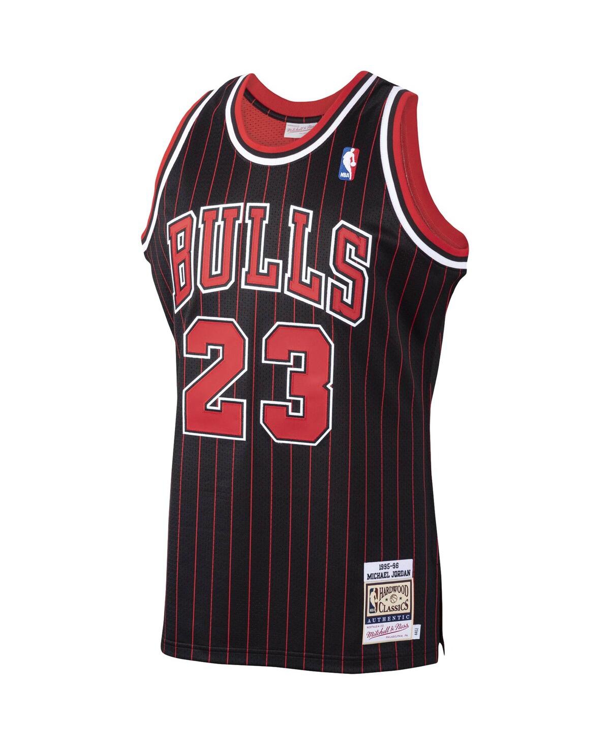 Men's Mitchell & Ness Michael JordanChicago Bulls 1995/96 Hardwood Classics Authentic Jersey - Black