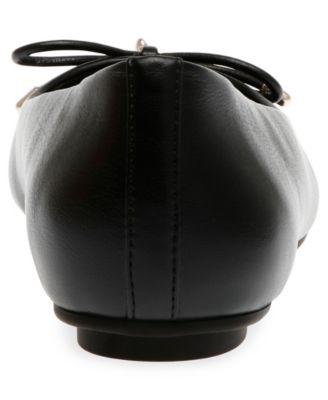 Women's Luci Cap Toe Ballet Flats