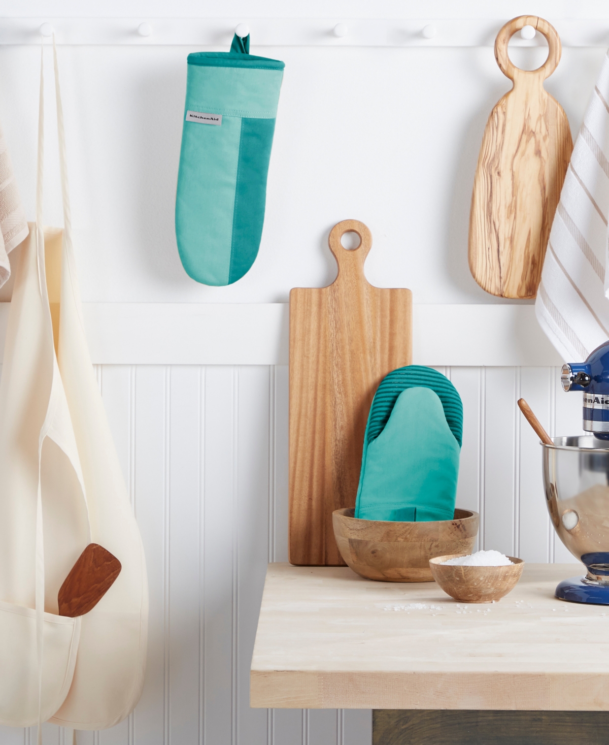 Kitchenaid Beacon 2-pc. Oven Mitt Set In Blue