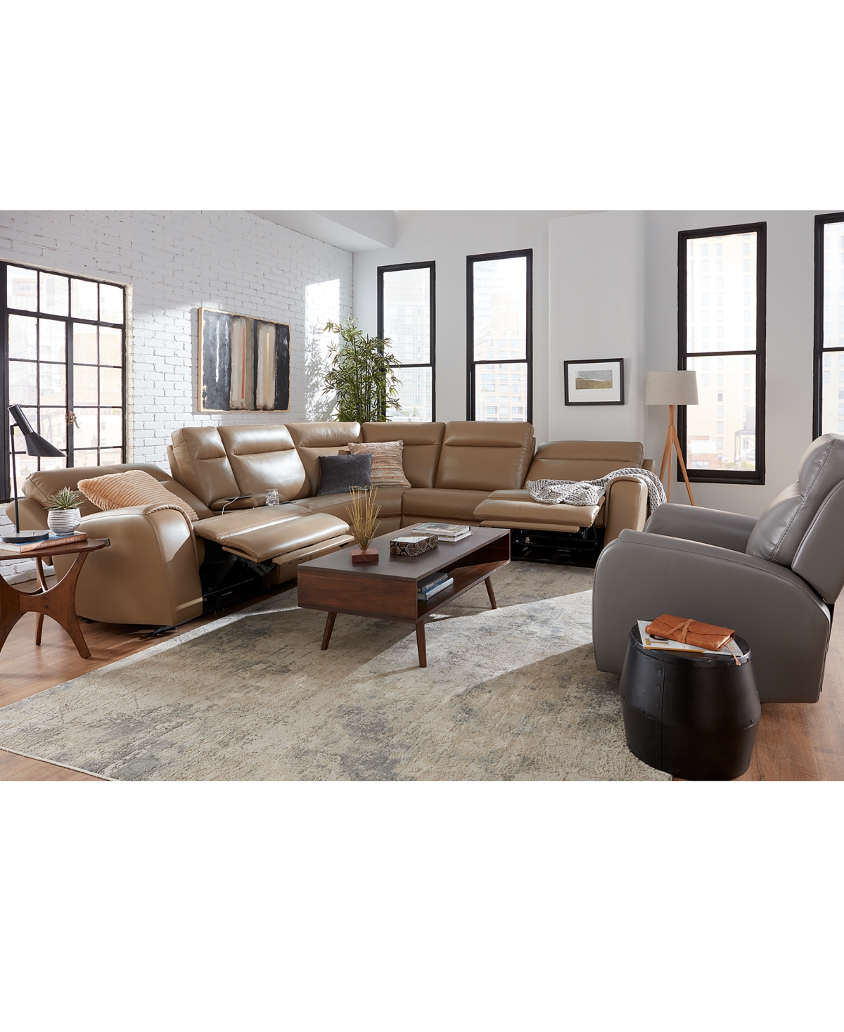 MACY'S CLOSEOUT! SHEELER FAUX-LEATHER POWER RECLINER 