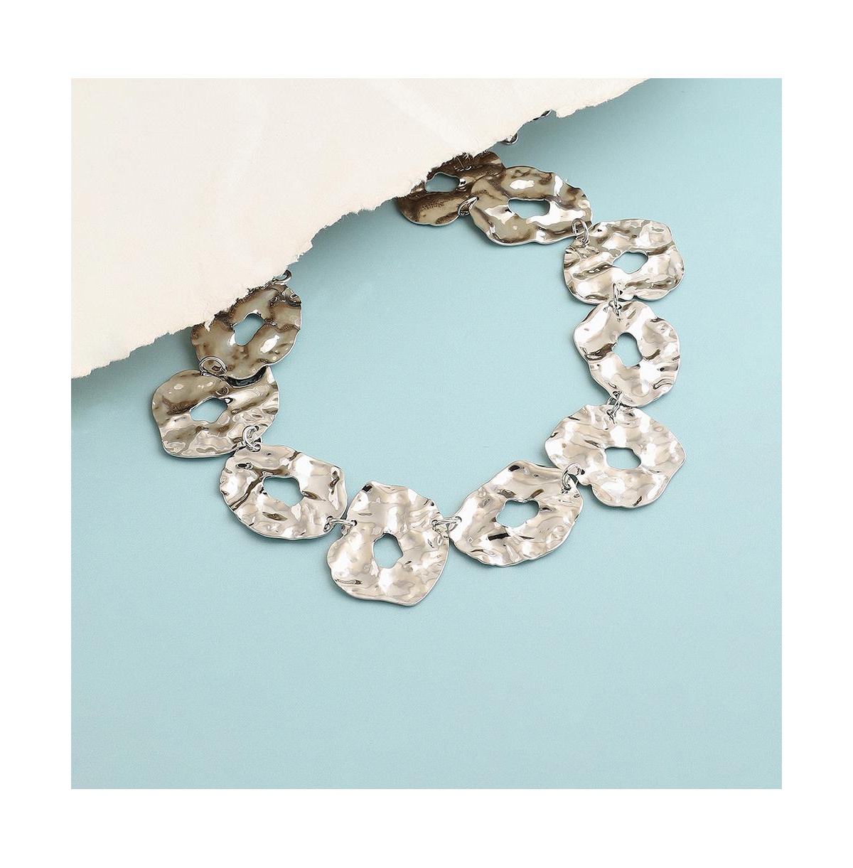 Sohi Women's Dented Halo Statement Necklace