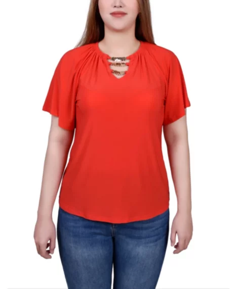 Petite Raglan Sleeve Top with Chain Details - Bittersweet