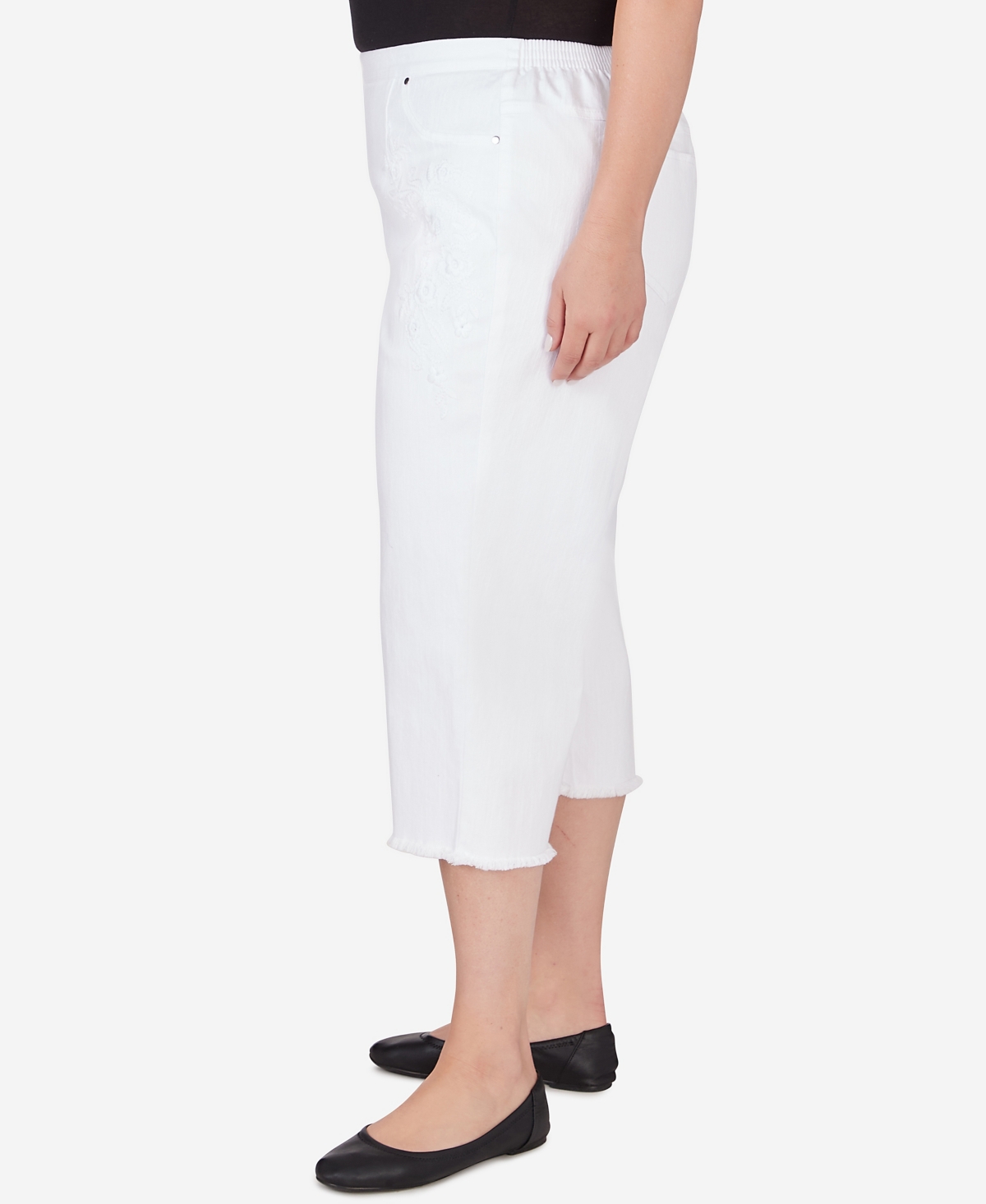 Alfred Dunner Plus Size Bayou Embroidered Capri Fringe Bottom Pants