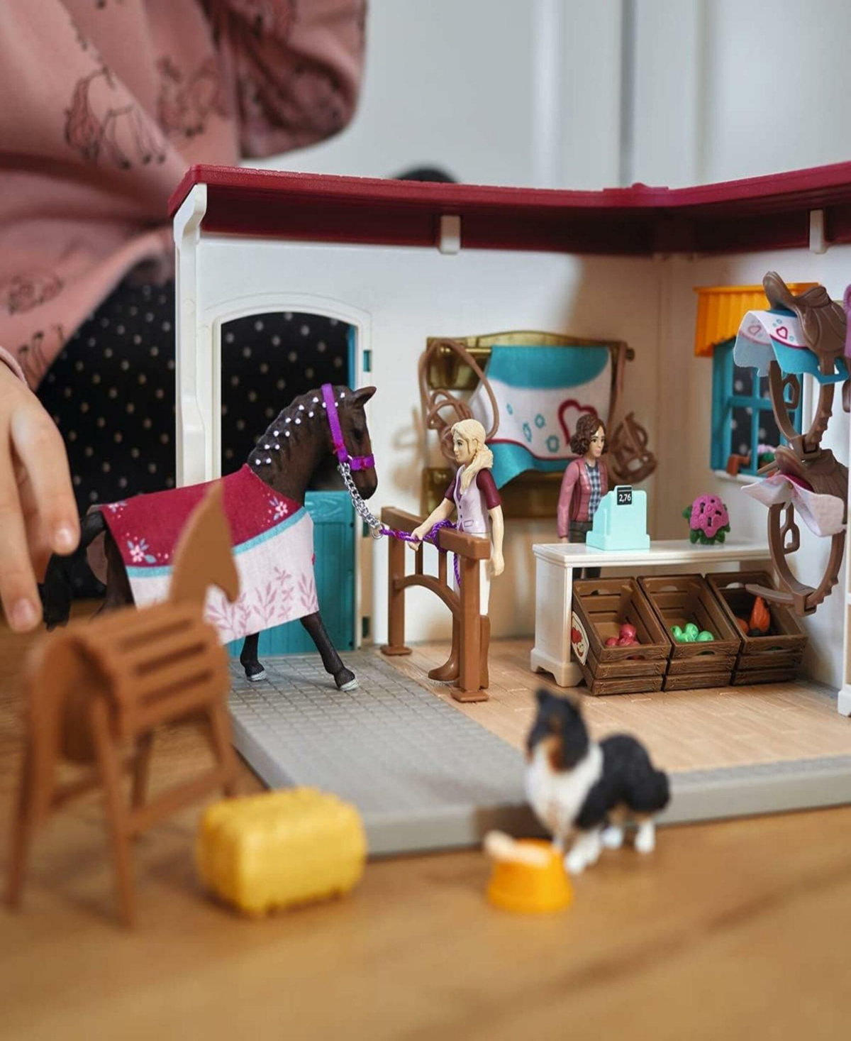 Schleich Horse Club Horse Shop Playset In Multi