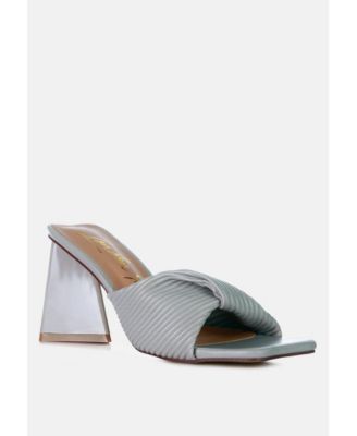 Womens Cupid Kiss Pleated Twist Strap Sandals