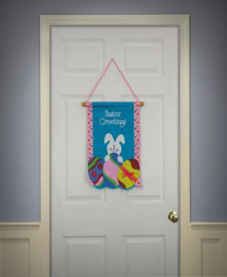 18" Easter Greetings Banner
