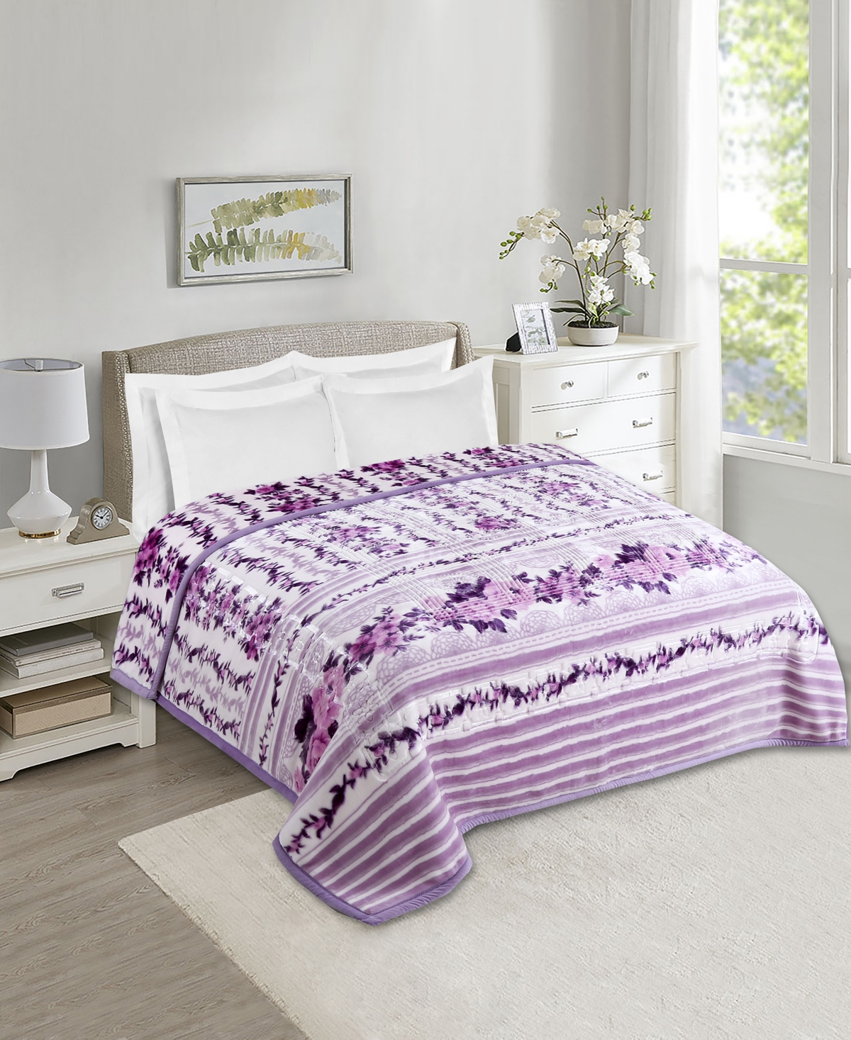 Shop Nestl Printed Faux Mink Weighted Bed Blanket, 12 Lbs, King In Lavender Floral