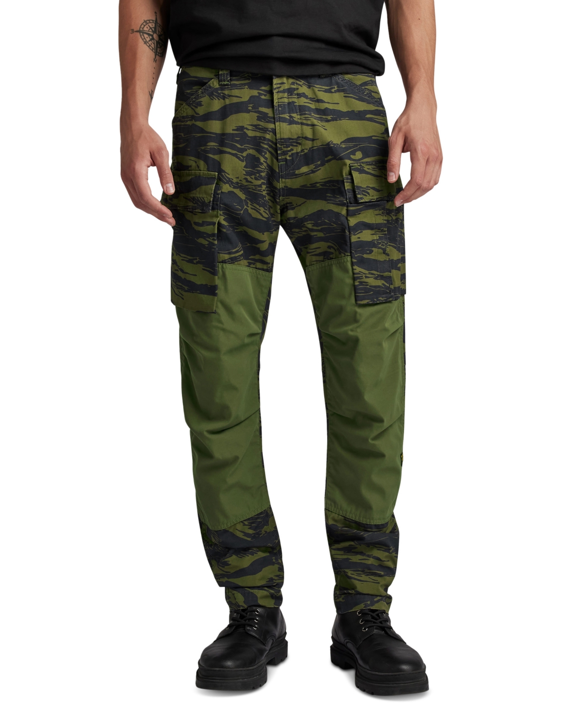 Men's Tapered Camo Cargo Pants - Shadow Olive L Tiger Camo