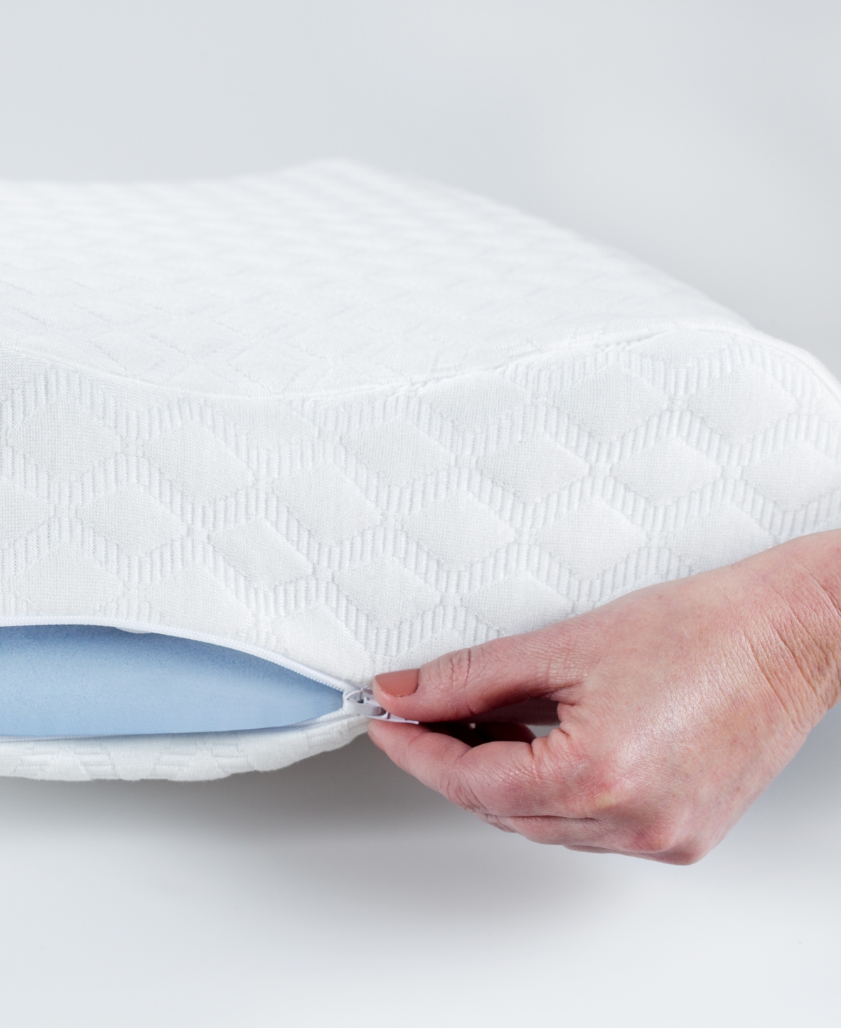 Therapedic Premier Contour Comfort Gel Memory Foam Pillow, Standard/queen, Exclusively At Macy's In White