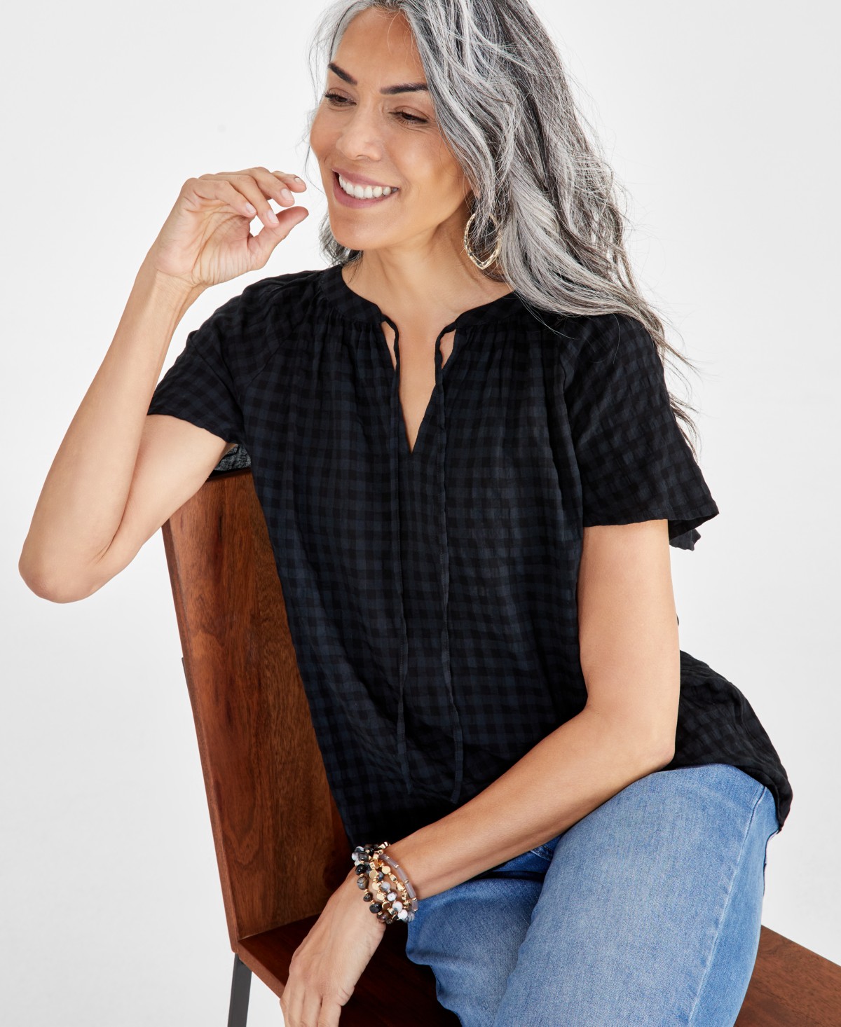 Женские платья Style & Co Women's Seersucker Split-Neck Flutter Sleeve Top — фото 3