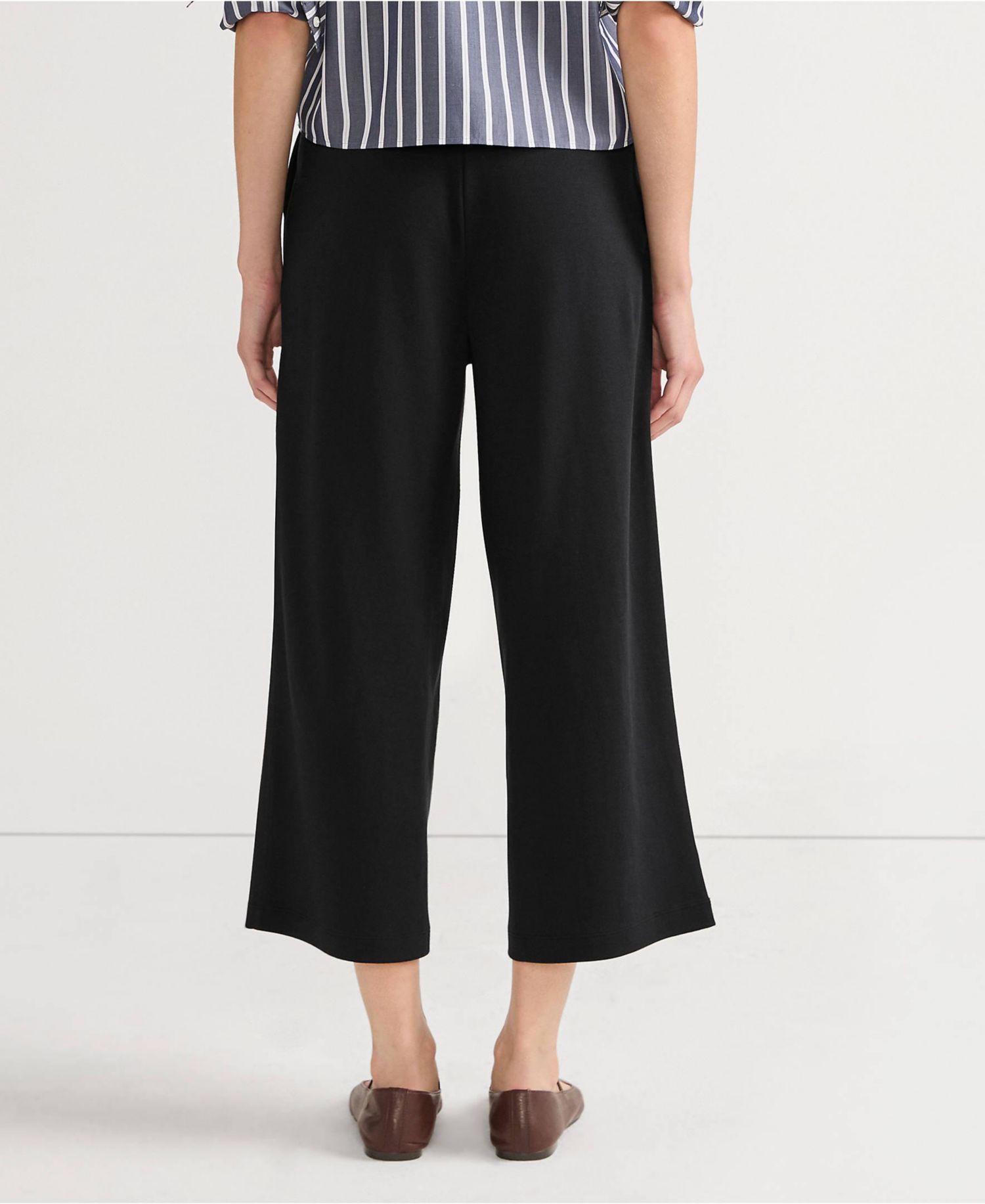 Women's Sport Knit Elastic Waist Wide Leg Crop Pants