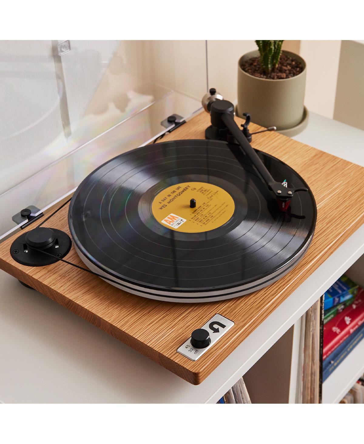 U-Turn Audio Orbit 2 Special Turntable with Ortofon Red Cartridge