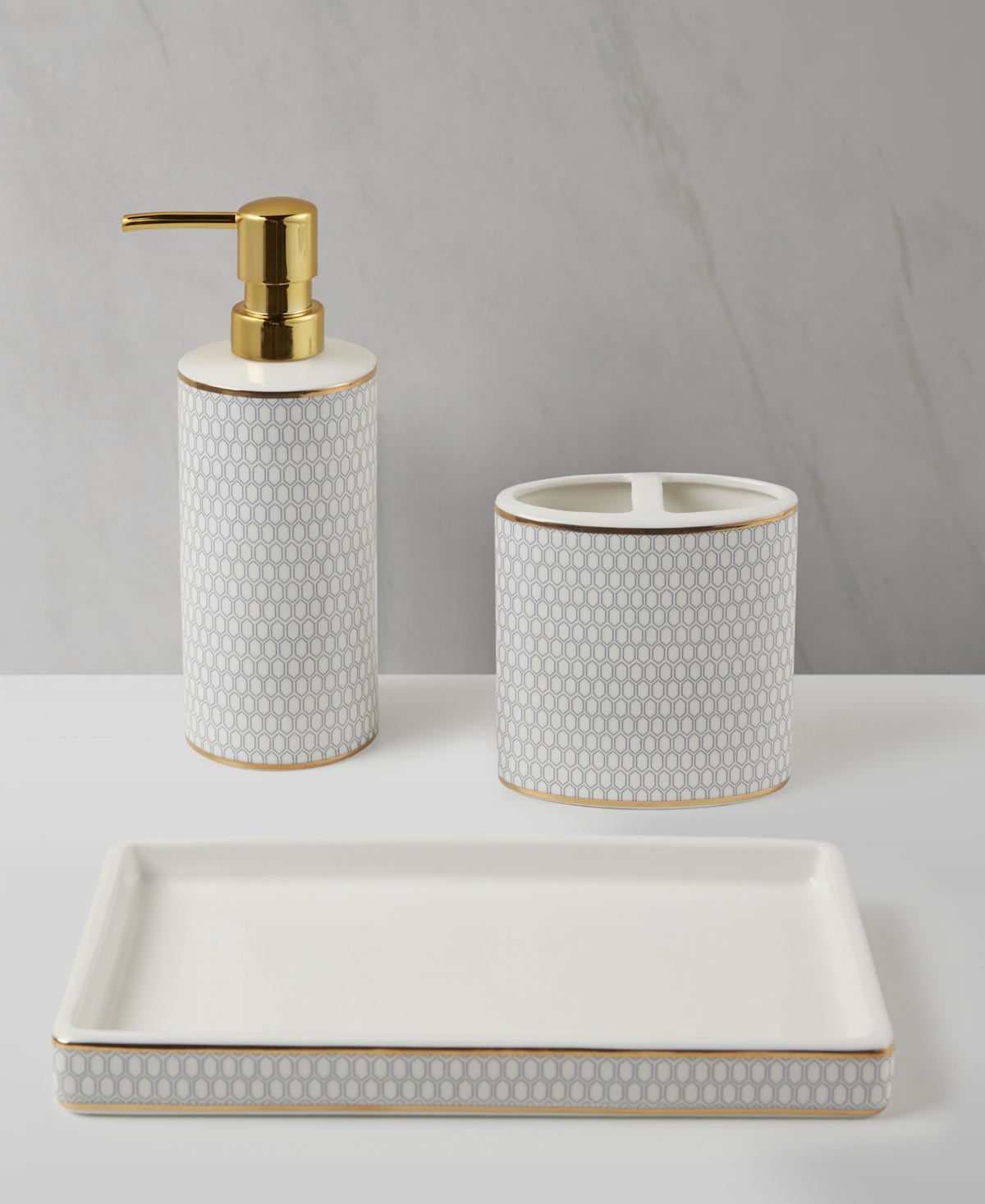 Decor Studio Avery Ceramic 3-pc. Bath Accessory Set In Blue White