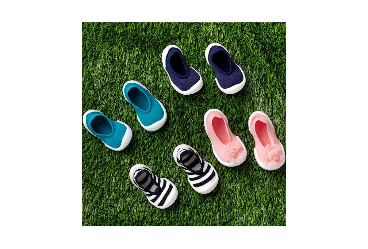 Детские Komuello Infant Girl Breathable Washable Non-Slip Sock Shoes Flat - Pompom Flower Pink — фото 6