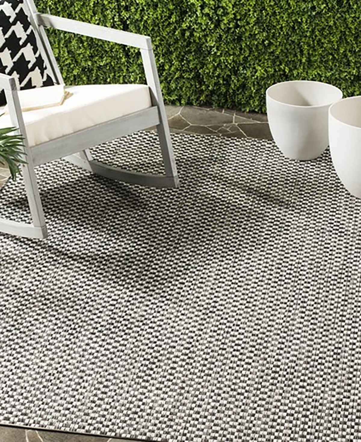 Safavieh Courtyard CY8653and Light Gray 3'7