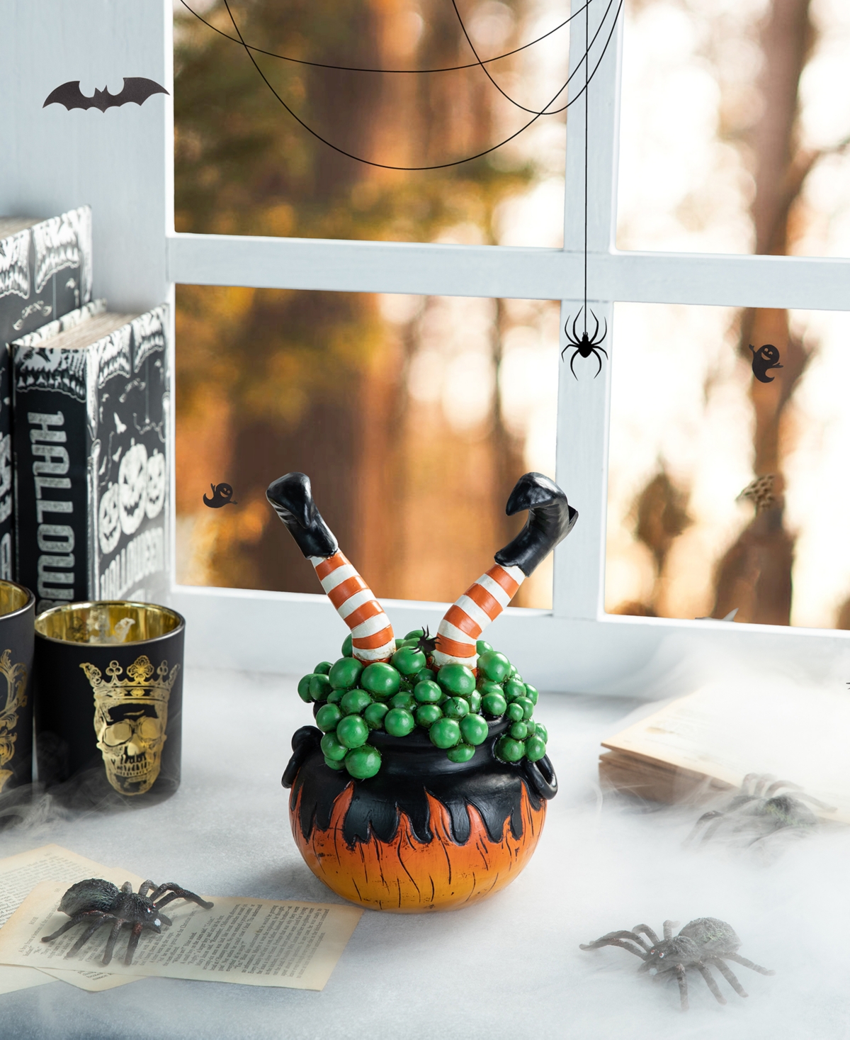 Glitzhome 8.75''h Halloween Polyresin Witches With Cauldron Table Decor In Multi