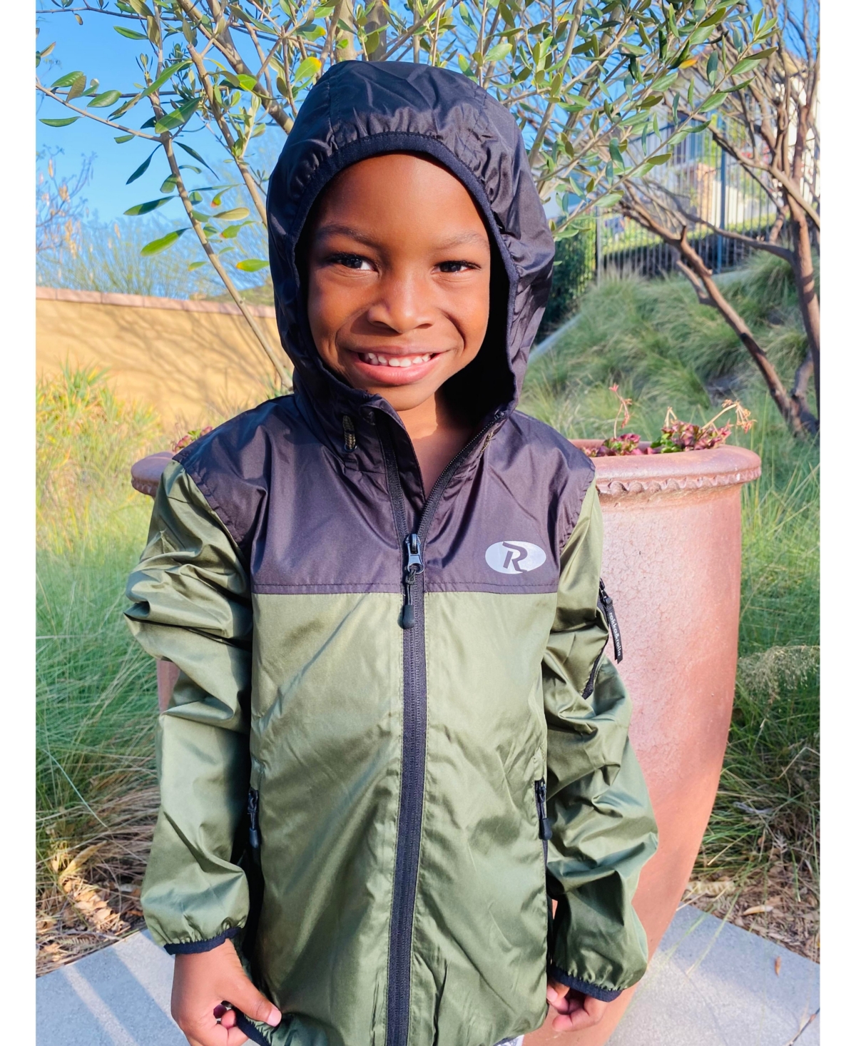 Little and Big Boys Lightweight Windbreaker hooded Jacket