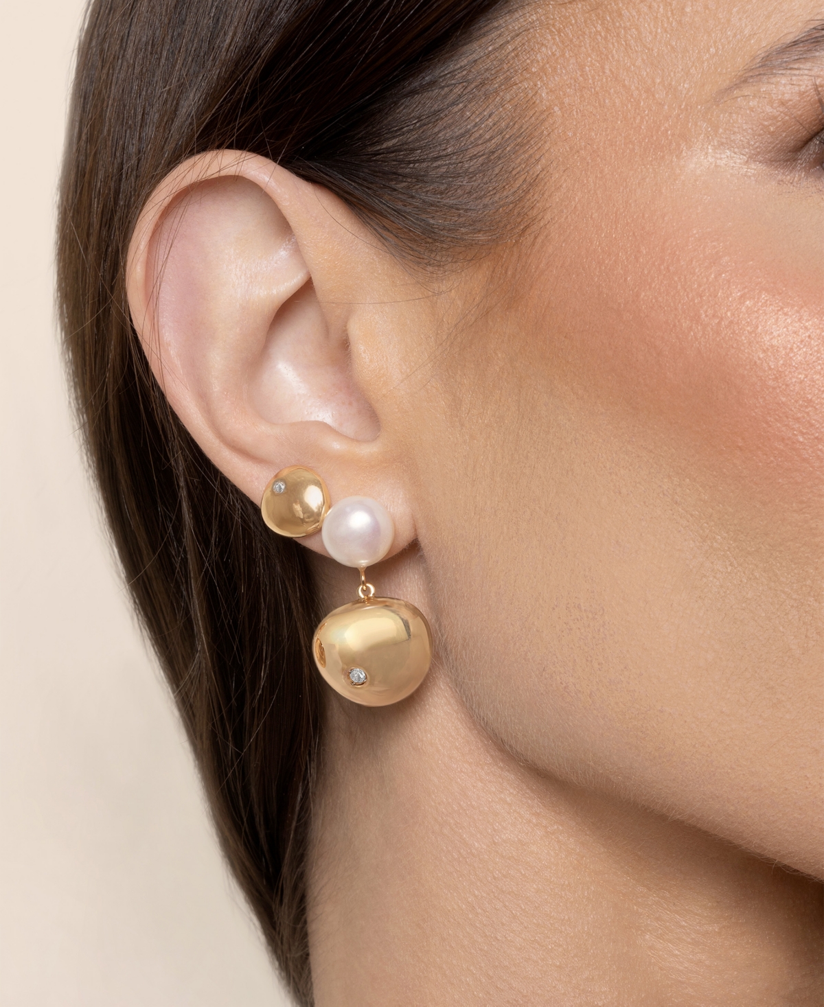 Shop Ettika Polished Pebble Single Crystal Stud Earrings In Gold