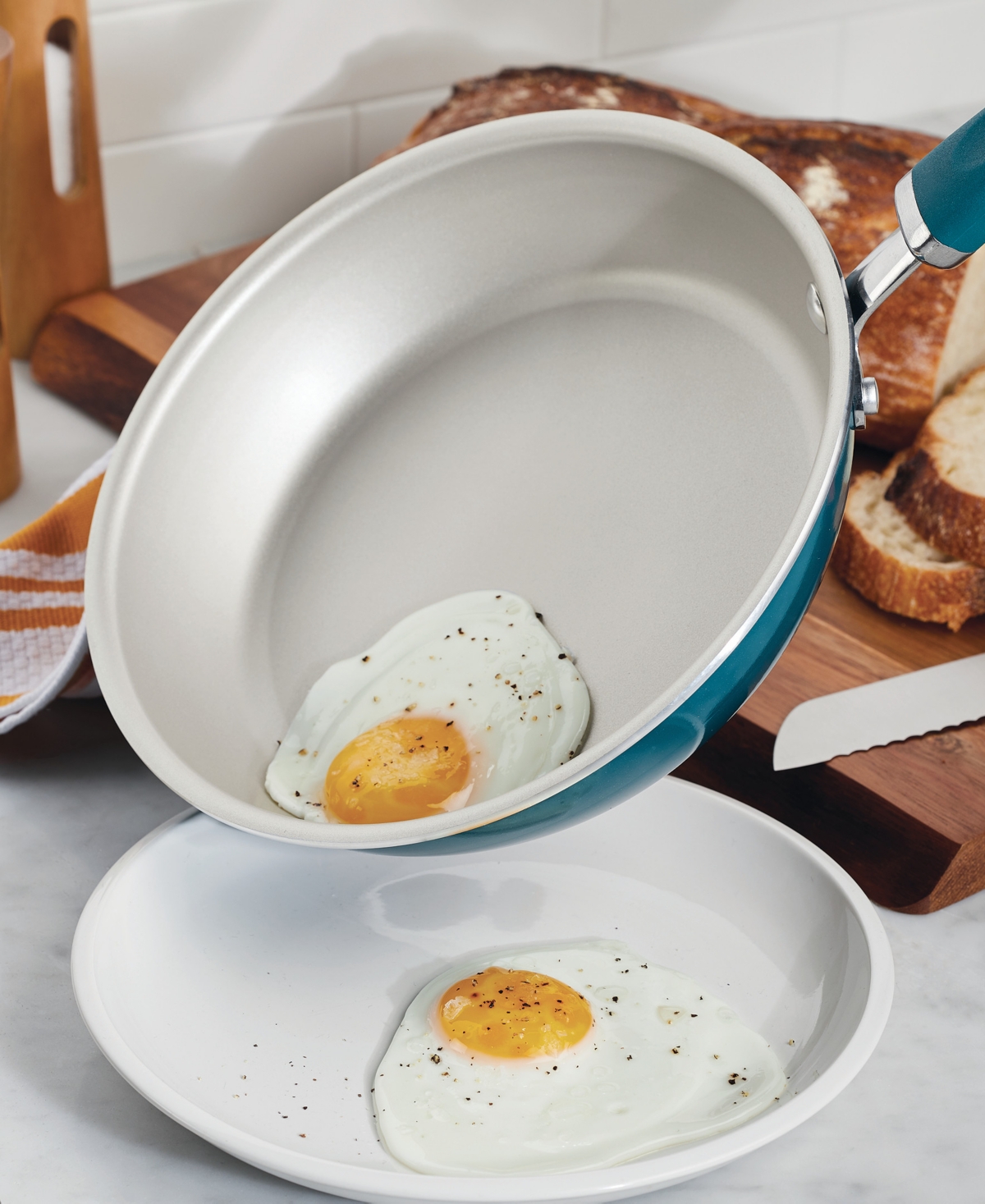 Rachael Ray Create Delicious Aluminum Nonstick 2-qt. Saucepan With Straining Lid In Blue