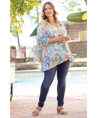 Women's Plus Size Oasis V-Neck Tunic Top