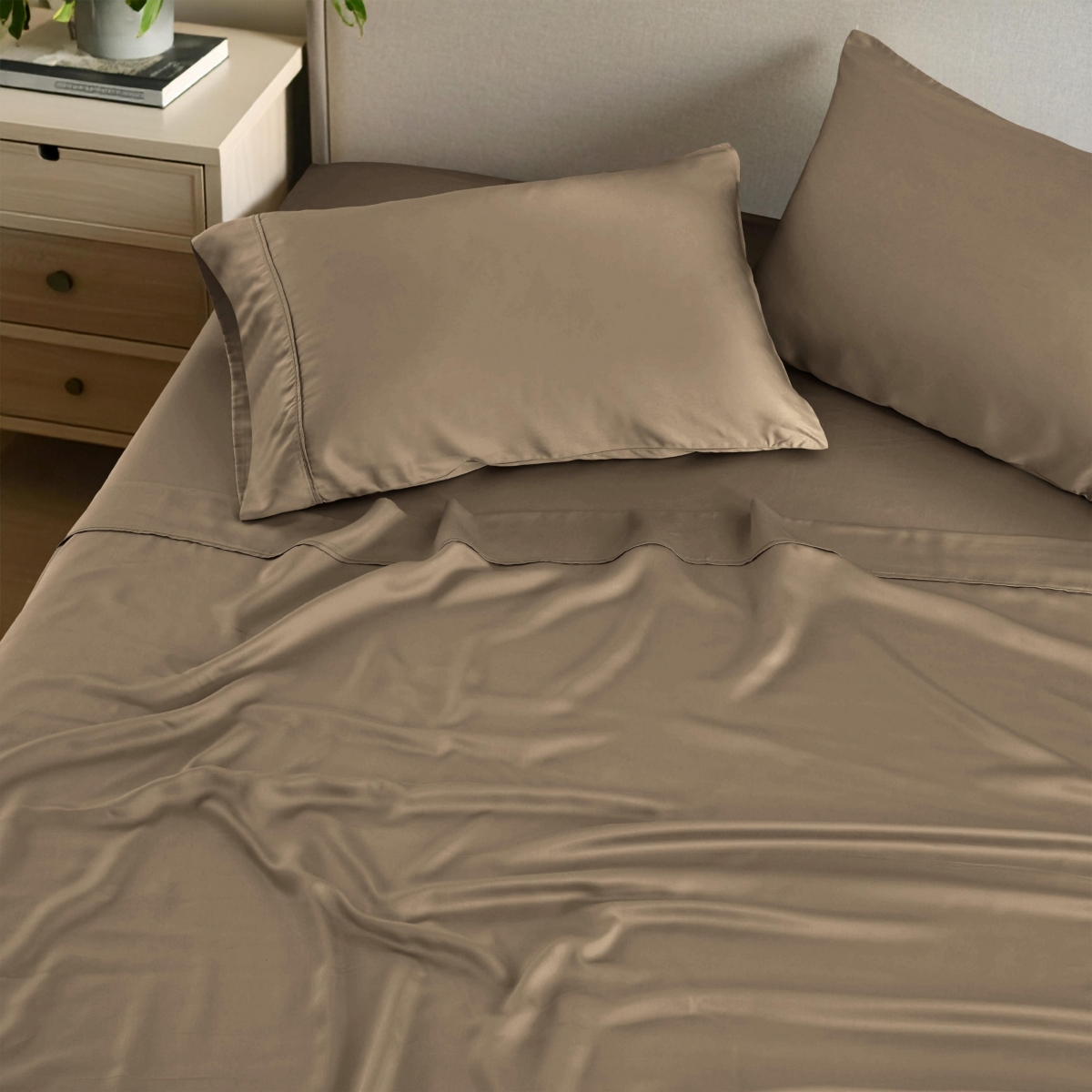 Superior Rayon From Bamboo 300 Thread Count Solid Deep Pocket Bed Sheet Set,