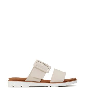 Asha Sandal